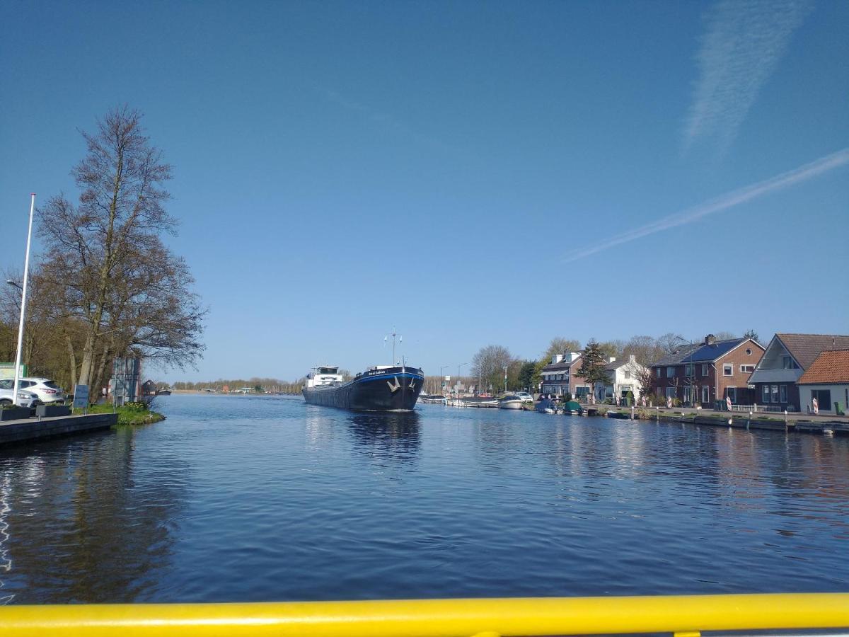 B&Bslapenopeeneiland Kaag Luaran gambar
